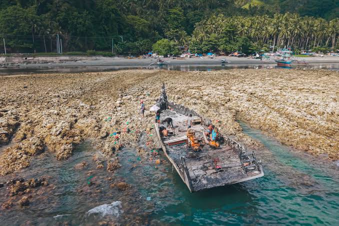 The changed shoreline creates new challenges for coastal communities (Photo Credit: Ferdinandh Cabrera)